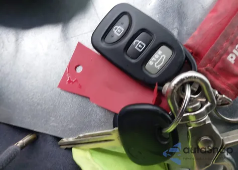 2011 Hyundai Elantra Gls (Ulsan Plant) z USA, uszkodzony, nr VIN KMHDH4AE7BU130733